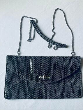🐍specific Sorial silver gray 
Snake Print Envelope Chain Strap Crossbody Clutch